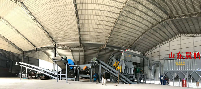 晨騰廢鋼破碎機(jī)廣東安裝現(xiàn)場(chǎng)